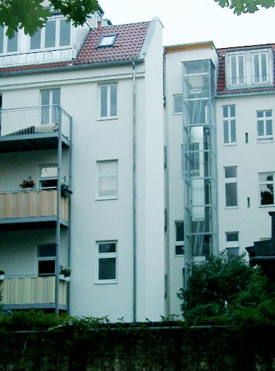 Fahrst�hle und Balkone